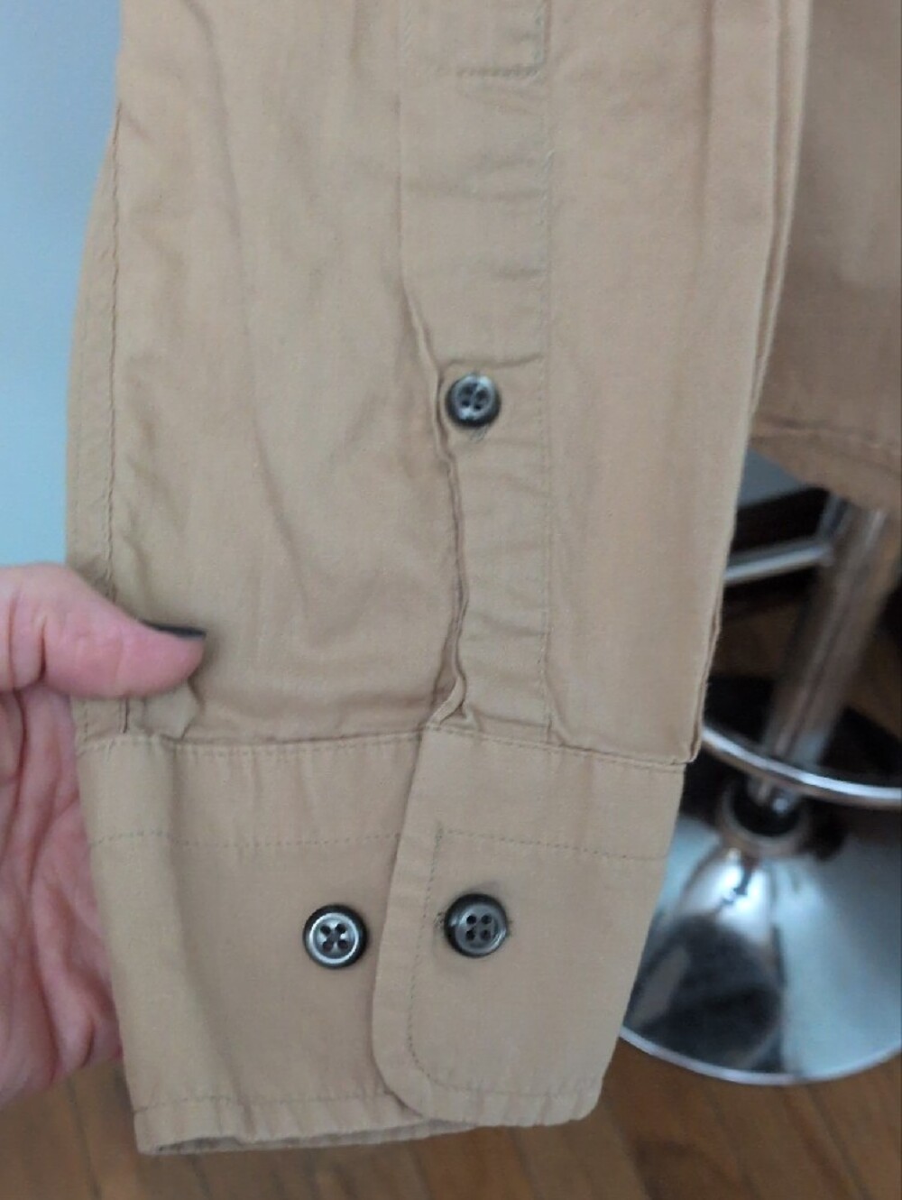 Express Men’s Beige Long-Sleeve Button-Down Pullover Shirt 100% Cotton - Picture 5 of 7